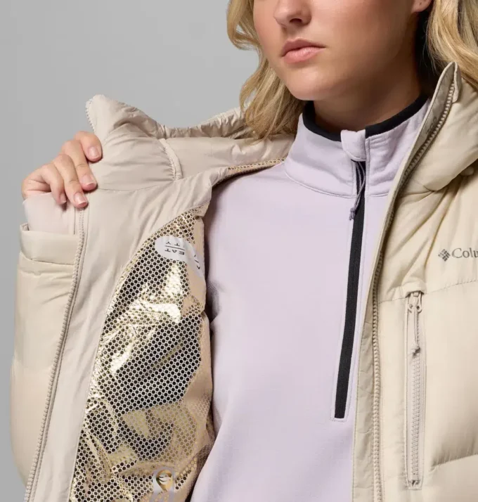 Damen Cloudview™ Daunenjacke mit Kapuze Damen Cloudview™ Daunenjacke mit Kapuze