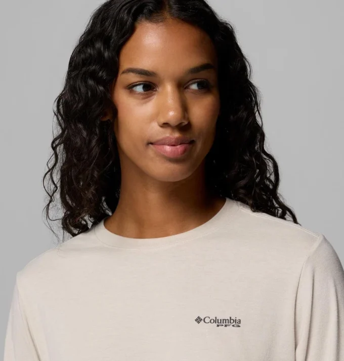 Damen PFG Uncharted™ Grafik-Langarm-T-Shirt Damen PFG Uncharted™ Grafik-Langarm-T-Shirt