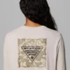 Damen PFG Uncharted™ Grafik-Langarm-T-Shirt Damen PFG Uncharted™ Grafik-Langarm-T-Shirt