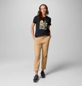 Damen Ruby Springs™ Graphic Fitted Kurzarm-Shirt