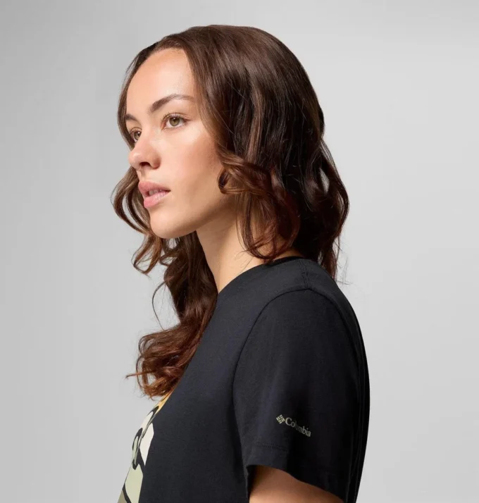Damen Ruby Springs™ Graphic Fitted Kurzarm-Shirt