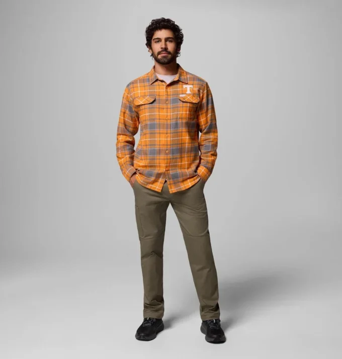Herren-Flanellhemd mit langen Ärmeln und Collegiate Flare Gun™-Logo – Tennessee