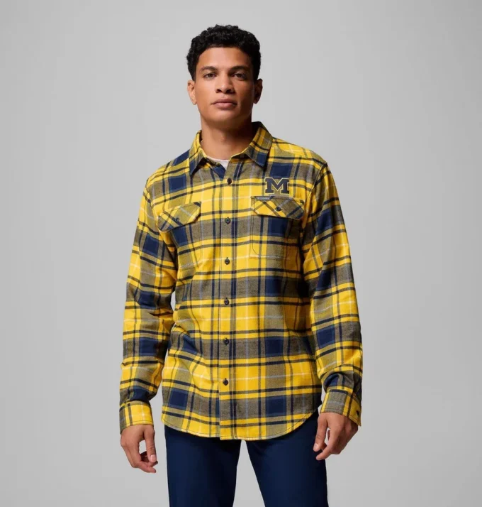 Herren-Flanellhemd mit langen Ärmeln und Collegiate Flare Gun™-Motiv – Michigan