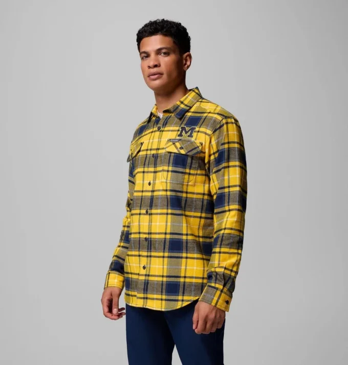 Herren-Flanellhemd mit langen Ärmeln und Collegiate Flare Gun™-Motiv – Michigan