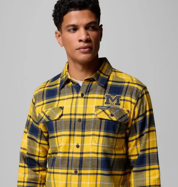 Herren-Flanellhemd mit langen Ärmeln und Collegiate Flare Gun™-Motiv – Michigan