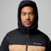 Herren Grand Trek™ III Daunenjacke mit Kapuze Herren Grand Trek™ III Daunenjacke mit Kapuze