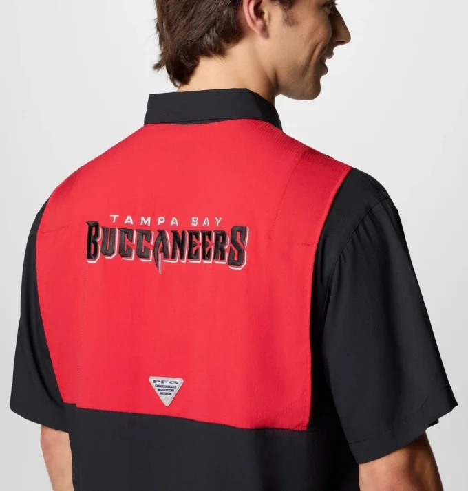 Herren PFG Tamiami™ Kurzarmhemd mit Farbblock-Design – Tampa Bay Buccaneers Herren PFG Tamiami™ Kurzarmhemd mit Farbblock-Design – Tampa Bay Buccaneers