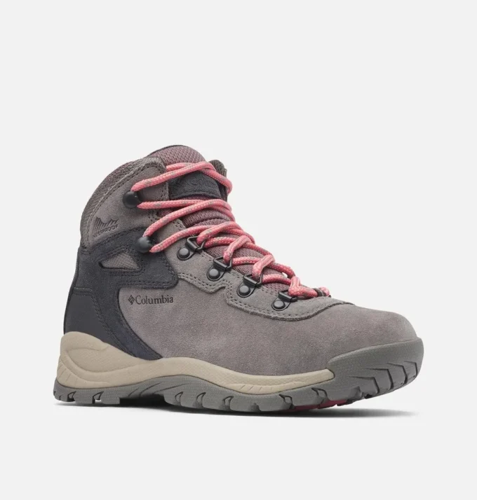Newton Ridge™ Plus Waterproof Amped Wanderschuh für Damen – weit Newton Ridge™ Plus Waterproof Amped Wanderschuh für Damen – weit