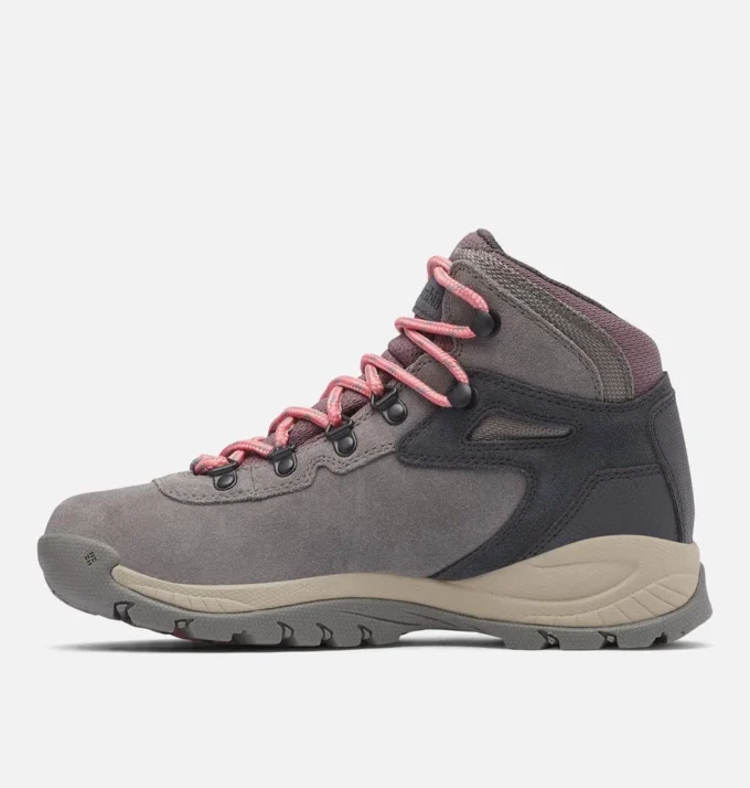 Newton Ridge™ Plus Waterproof Amped Wanderschuh für Damen – weit Newton Ridge™ Plus Waterproof Amped Wanderschuh für Damen – weit